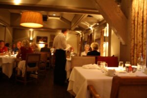 De Jonge Dikkert(風車のレストラン)の店内