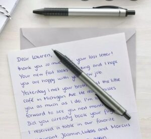 オランダの青色ボールペン