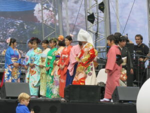 JapanFestivalステージにて着物ショー