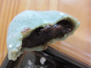 アムステルフェーンにある日本食材店「伊勢屋」のまんじゅう