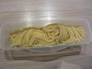 100均のパスタをレンジでゆでる製品