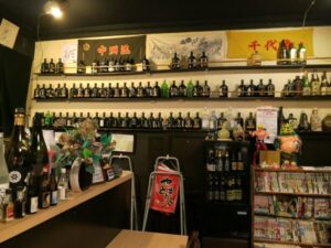 博多せん八の店内