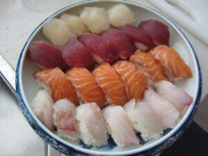 アムステルフェーン金曜マーケットの魚屋で買った魚で握った寿司