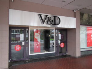 アムステルフェーンのモールにあるV＆Dショップ